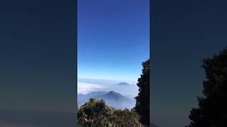 Download lagu Story WA Pendaki Gunung mp3
