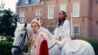 Systeem Lyrics English Translation