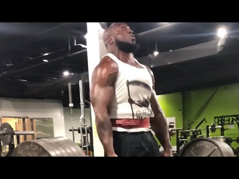 600 lbs. deadlift for 10 reps at lowest bodyweight!