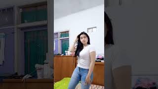 Goyangan Semangat Pagi Genks ?