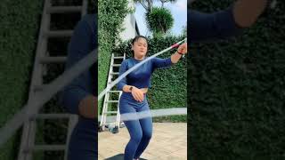 Download lagu Cewe joget pake celana ketat tembem bergaris ||Goyang tiktok hot hits terbaru mp3