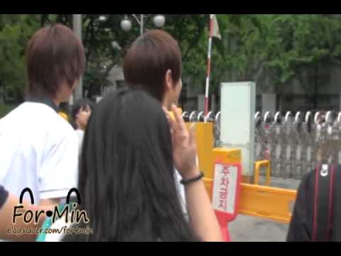 [FanCam] 110708 BoyFriend went to Musick Bank.avi