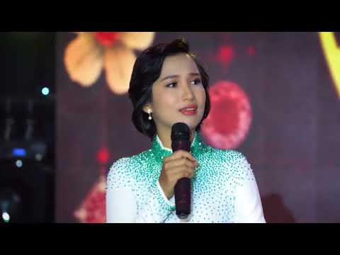 Thể hiện bởi Hồng Ân