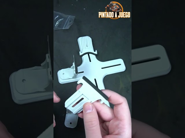 Vídeo relacionado con GREATRICH Maqueta Avion de Metal Diecast Escala 1:300 con Soporte, 20cm Maquetas Aviones de Juguete para Adultos, Modelo para Coleccionismo o Decoración, Réplica de Avión de Carga