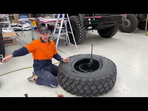 Hutchinson Rims on a Unimog - WHY we recommend them & HOW to fit them!