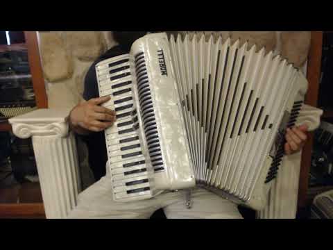 5479 - White Pearl Morelli Piano Accordion LM 41 120 $799