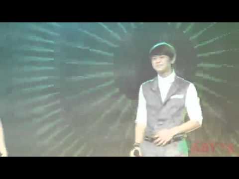 [FANCAM] 110618 Mu C0R3 #1 - YoSeob Focus for fiction