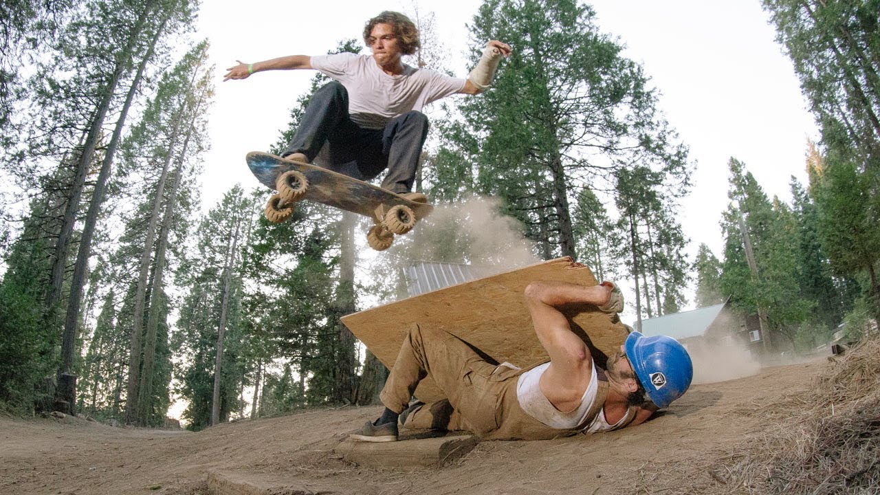 El &#039;Hombre Rampa&#039; se va de Skate Camp