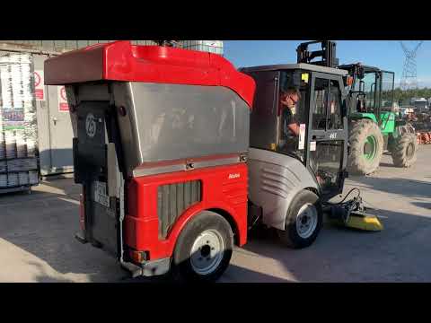 2011 HAKO CITYMASTER 1200 ARTICULATED COMPACT SWEEPER