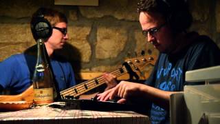 Video thumbnail for Fender Squier Vintage Modified Jazz Bass V by Andreas Neubert
