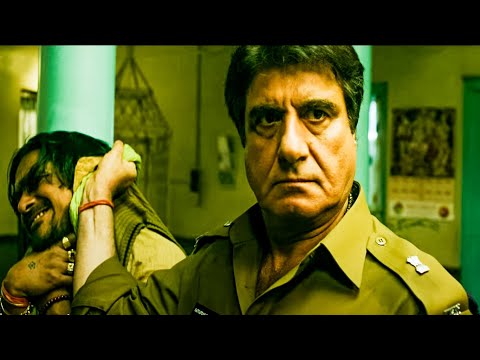 Raj Babbar Shows His 'Badass' Side To Manoj Bajpayee & His Goons | TEVAR Movie - Best Scenes