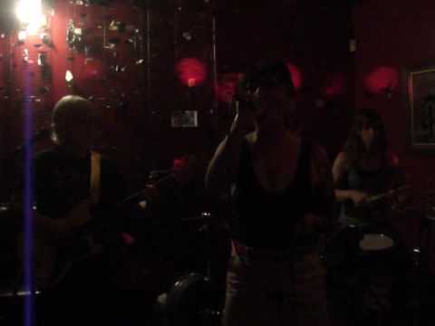 The Free Bleeders @ Small's - Hamtramck Mi 9/4/16 BLENDER SHOW