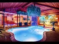 Majestic Swimming Pool Suite - Northbrook