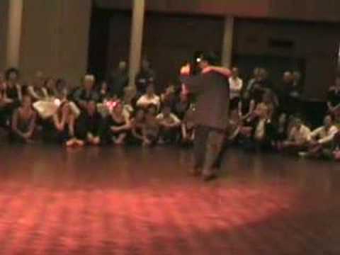  Giselle Anne  and  Gustavo Naveira  are  dancing  to  the  tango  "  Este Es El Rey  "