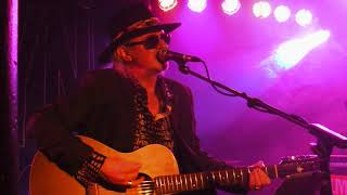 Wayne Hussey - &#39;Dancing Barefoot&#39; - Live at Chinnerys, Southend - 22.10.19