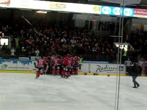 Vaasan Sportin Mestis Mestaruus 2009 ratkeaa ja halli repeää [4.Finaali Sport vs. Jokipojat]