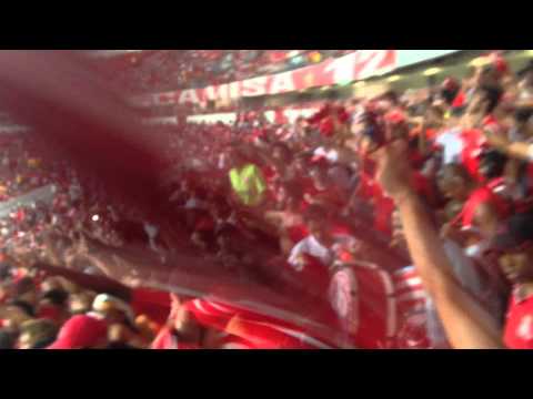 "Sempre Louco Atrás do Gol" Barra: Guarda Popular • Club: Internacional