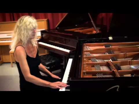 Chopin: Nocturne in C sharp minor. Opus: posthumous - Heather Bellene