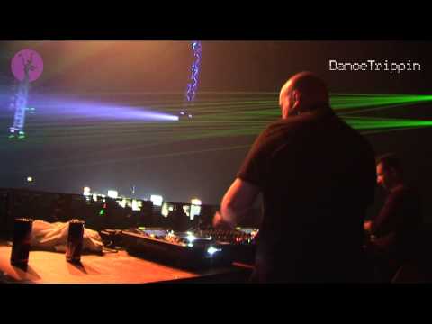 Spektre & Tom Laws - Psycho Diesel [played by Alan Fitzpatrick]