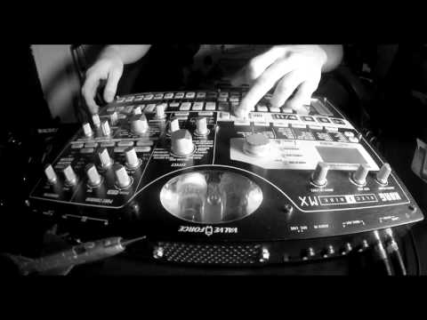 Jesutek - Sequence Repeat (Live Hardtek Korg EMX Part 4)