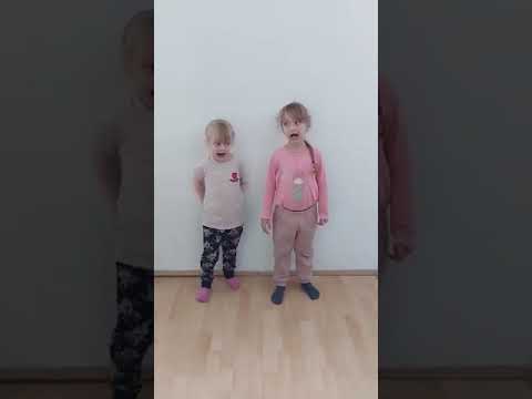 Yuliia s tromi deťmi zaspala v evakuačnom vlaku. Zobudila sa a boli v bezpečí