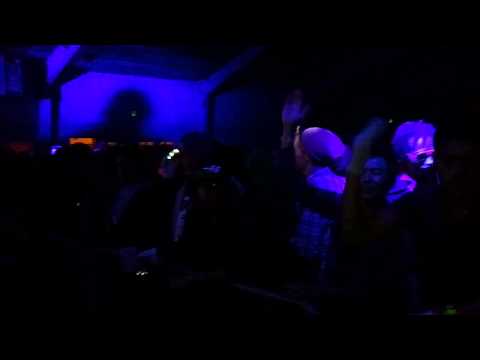 BUL!M!ATRON live @ Love Groove 2011 - Naturally