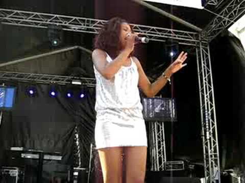 Raffaela - Right Here Right Now