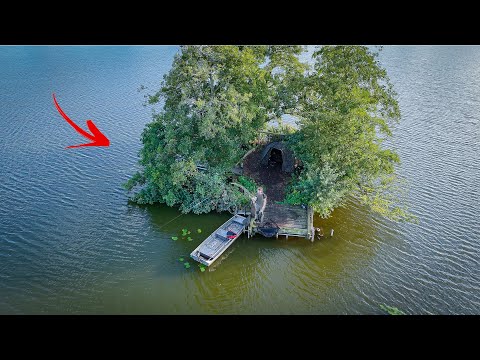 Carp Fishing From A Private Island - UK Fishing Adventure