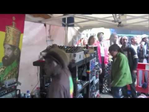 Aba Shanti-I closes Notting Hill Carnival 2012 with 'Victory' by Dubkasm