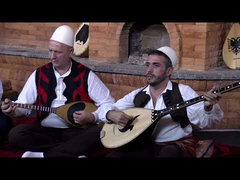 XENI & SINANI  - Ali Pasha e hap tefterin