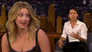 Download lagu Cole Sprouse & Lili Reinhart on Being Broken Up mp3