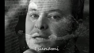 Tsunami - Manic Street Preachers - David Locke