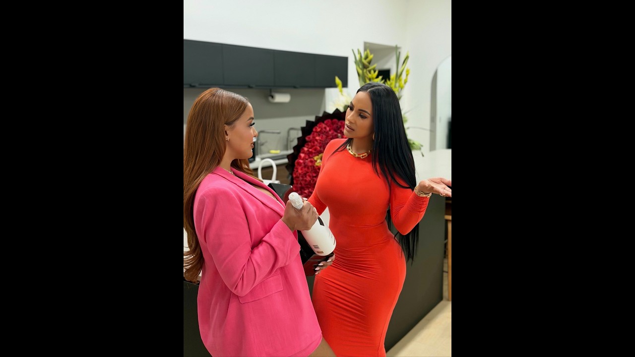 Delicia tells Lauren she feels unsafe because of Dan & Flowers from unknown sender
