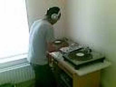 DJ PESCi in the mix!