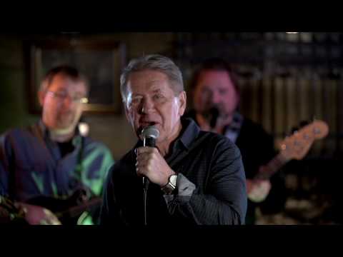 Galway Girl - preformed by Rune Larsen