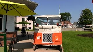 preview picture of video 'CN 5733 at Gravenhurst (09AUG2014)'