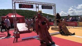 preview picture of video 'Challenge Pompier Fire Fit 2012 à Gaspé'