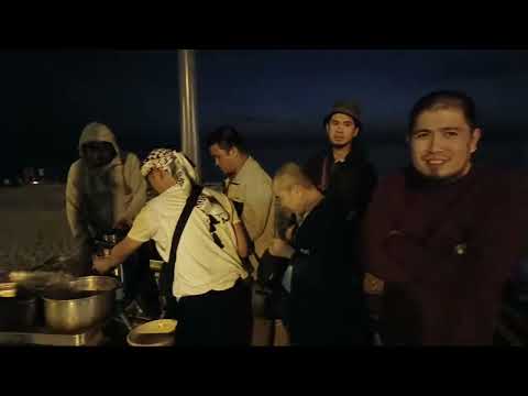 Salatul Fajr in White Beach ( Night Swimming)