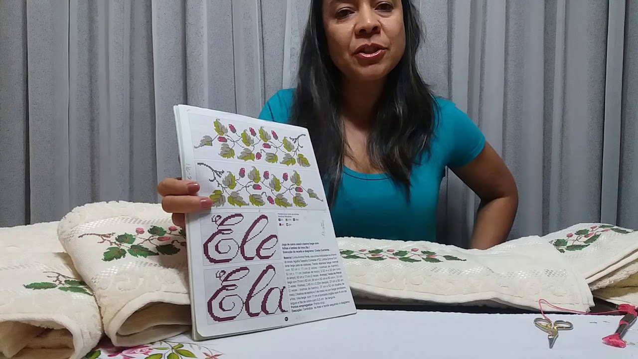 JOGO DE BANHO EM PONTO CRUZ