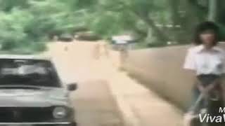 Download lagu Film jadul, Galeh & ratna, saat Ratna dirayu rayu. mp3 Download lagu Film jadul, Galeh & ratna, saat Ratna dirayu rayu. mp3