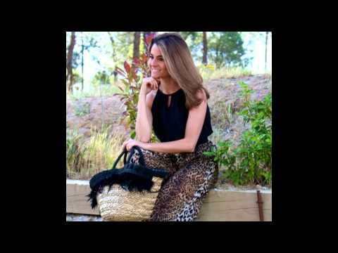 download lagu mp3 mp4 Oh My Looks, download lagu Oh My Looks gratis, unduh video klip Oh My Looks