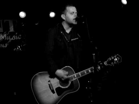 I Must Love Leaving - Matthew Ryan