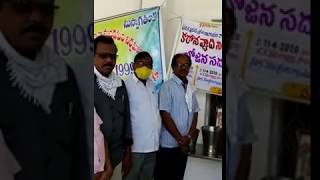 Covid 19 - Madhira Vikasa Tarangini distributed food to 125 volunteers who were serving people