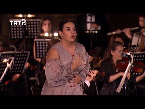 "Condotta ell'era in ceppi" from Il Trovatore - Ezgi Karakaya