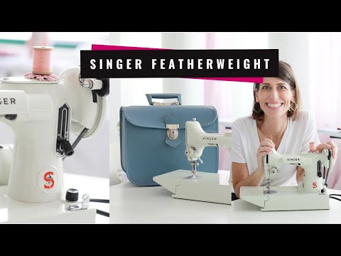 Check out my machines: Singer Featherweight 221: Black and white!