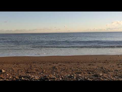 Ocean waves crashing on the beach - Winter