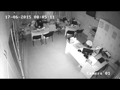 IP Wi-Fi видеокамера Hikvision DS-2CD2412F-I IP Wi-Fi видеокамера Hikvision DS-2CD2412F-I