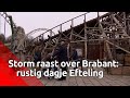 Bezoekers van de Efteling profiteren van de korte wachtrijen door de aangekondigde storm.