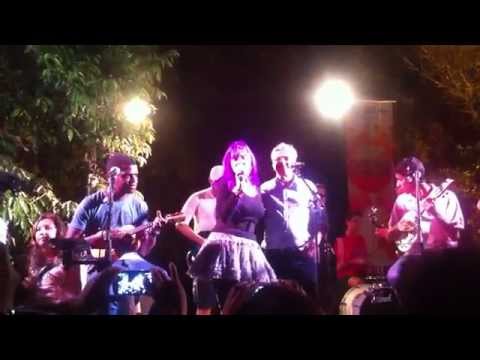 Baby do Brasil e Caetano Veloso "Menino do Rio" - Cantoria 2015