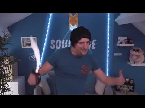 C'est ça, c'est ça, respectez-moi, bande de chacals !